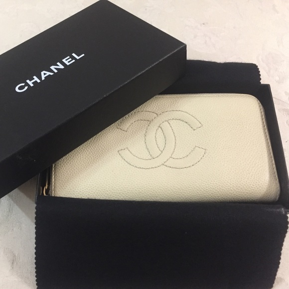 ❌Sold!!!Chanel CC zippy Long Wallet Purse, in Box - Picture 8 of 8